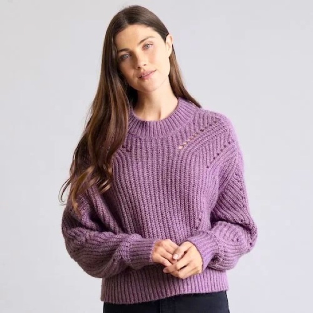 Elizabeth And James Open Stitch Sweater Cropped Large Knit Crew Neck Purple SZ M